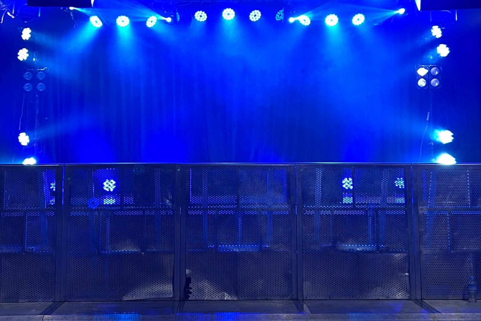 ライブハウス LION 名古屋 | 栄・伏見のライブハウス・イベントホール 